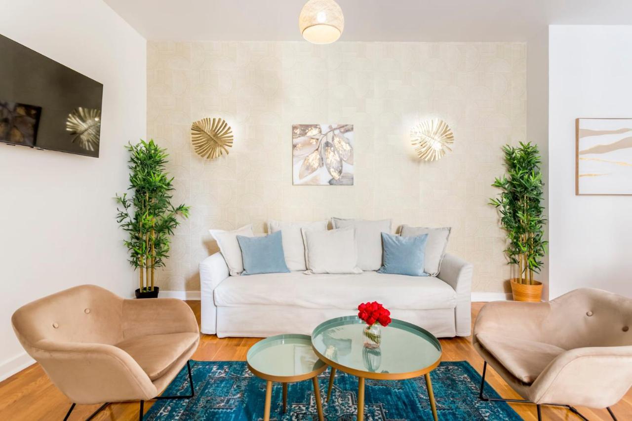 Cozy Apartment - Champs Elysees - Monceau Parijs Buitenkant foto