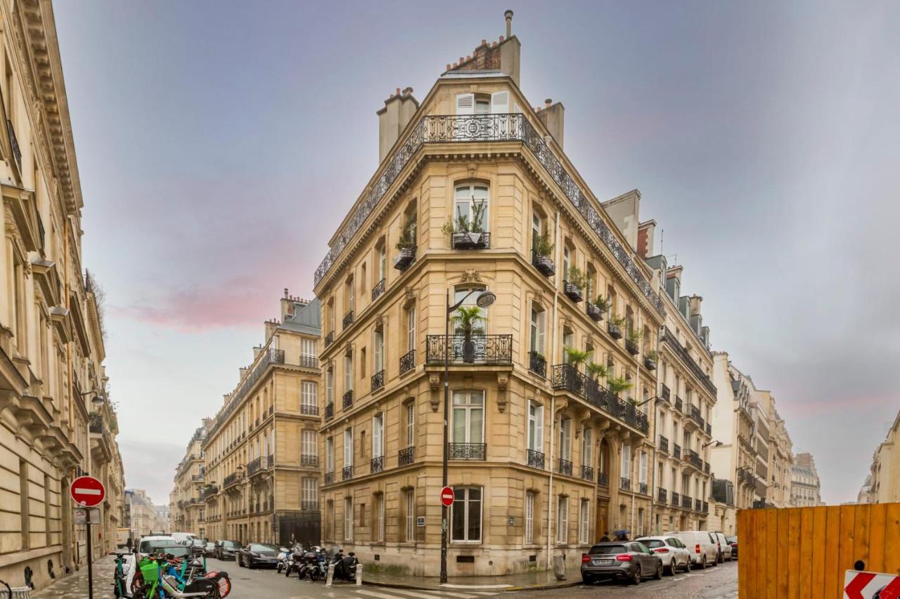 Cozy Apartment - Champs Elysees - Monceau Parijs Buitenkant foto