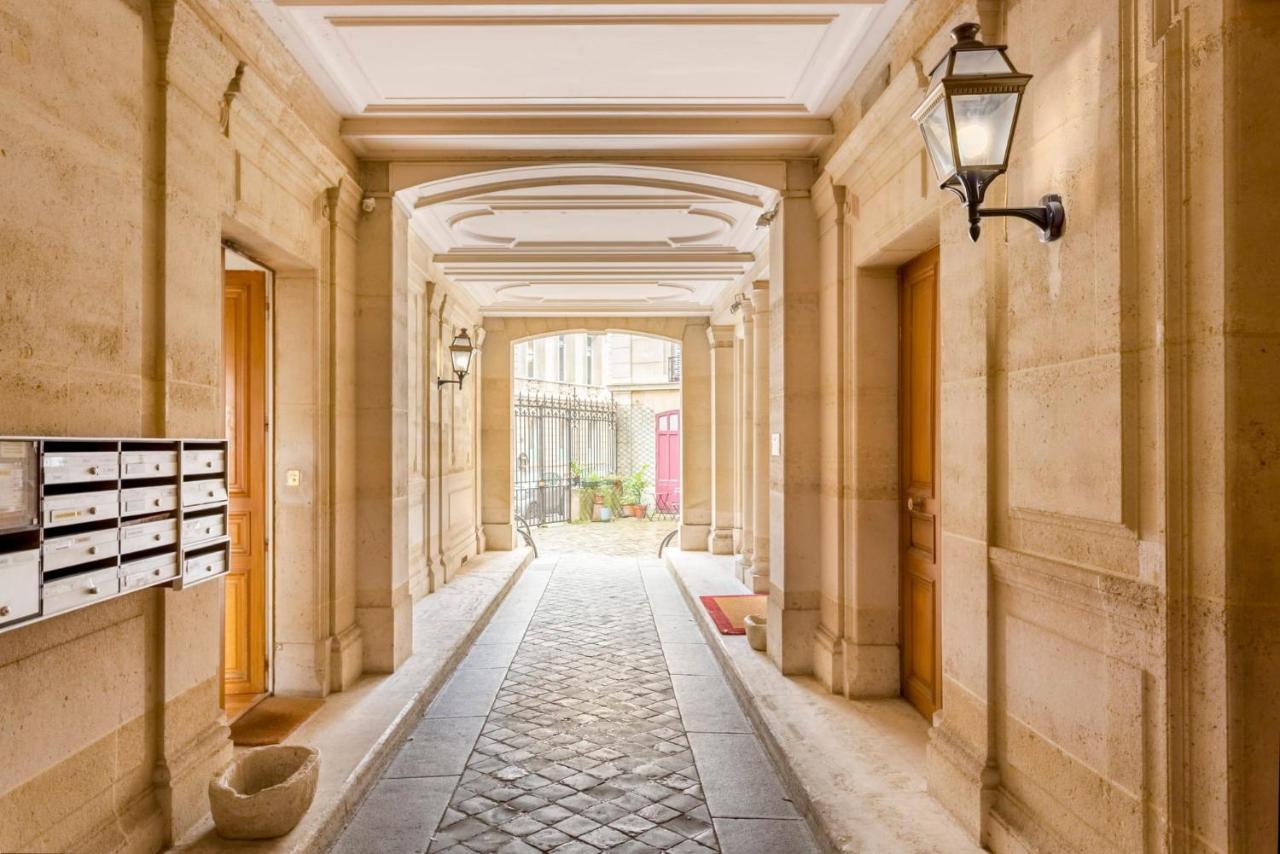 Cozy Apartment - Champs Elysees - Monceau Parijs Buitenkant foto